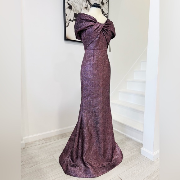 Teri Jon by Rickie Freeman Metallic Jacquard Bodice Off Shoulder Gown Dress - Picture 9 of 16